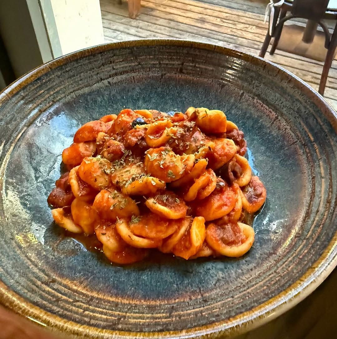 ORECCHIETTE ALLA NORMA en 