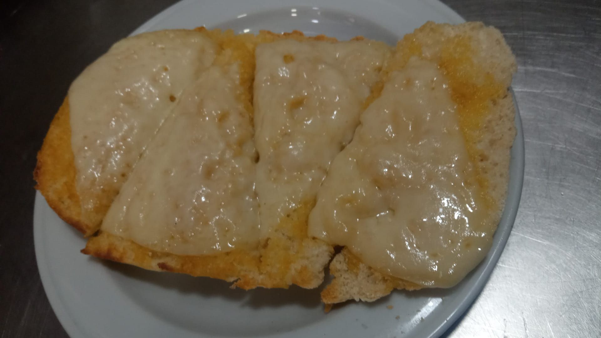 Aceite con Queso Curado en 
