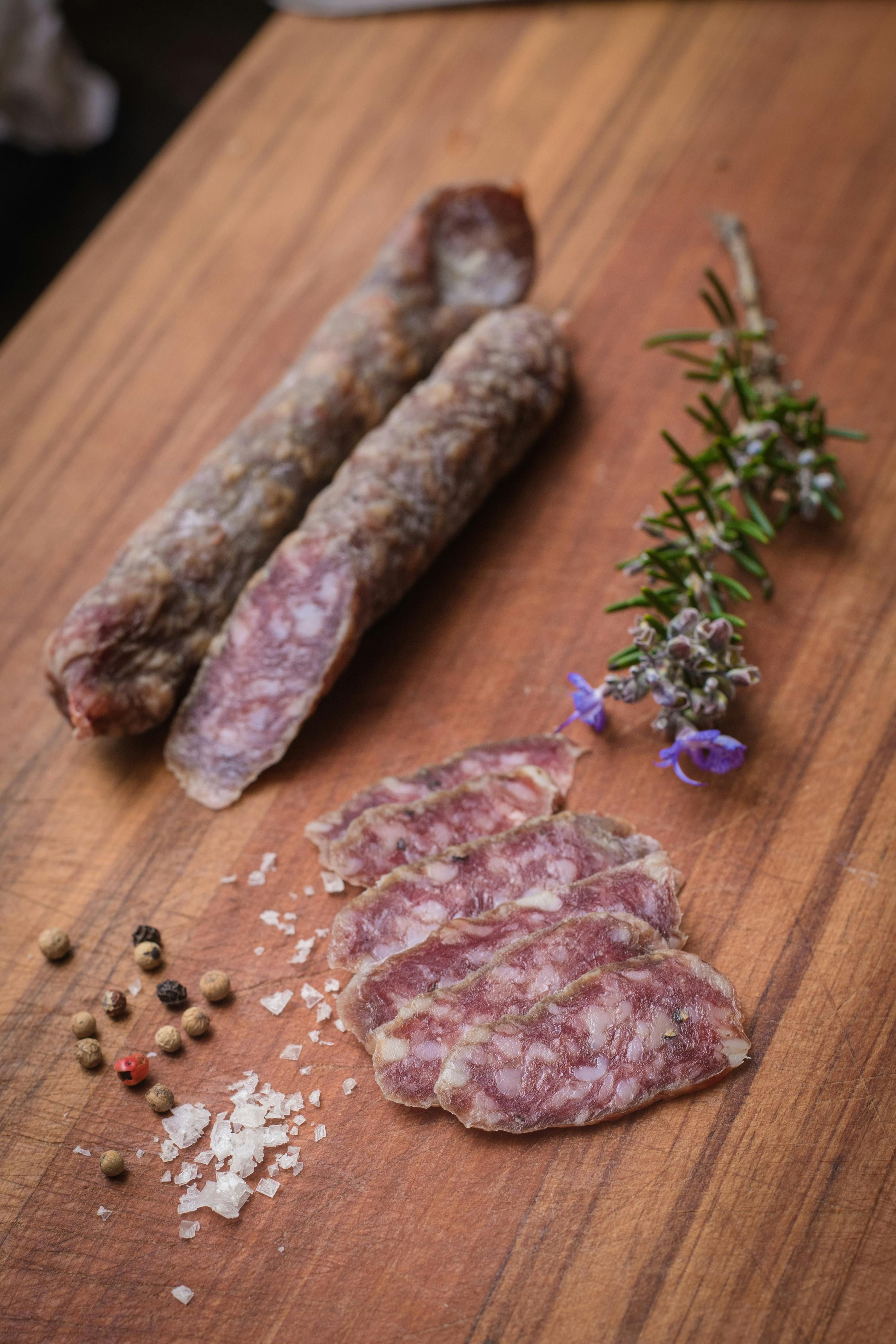 salchichon iberico de bellota en 