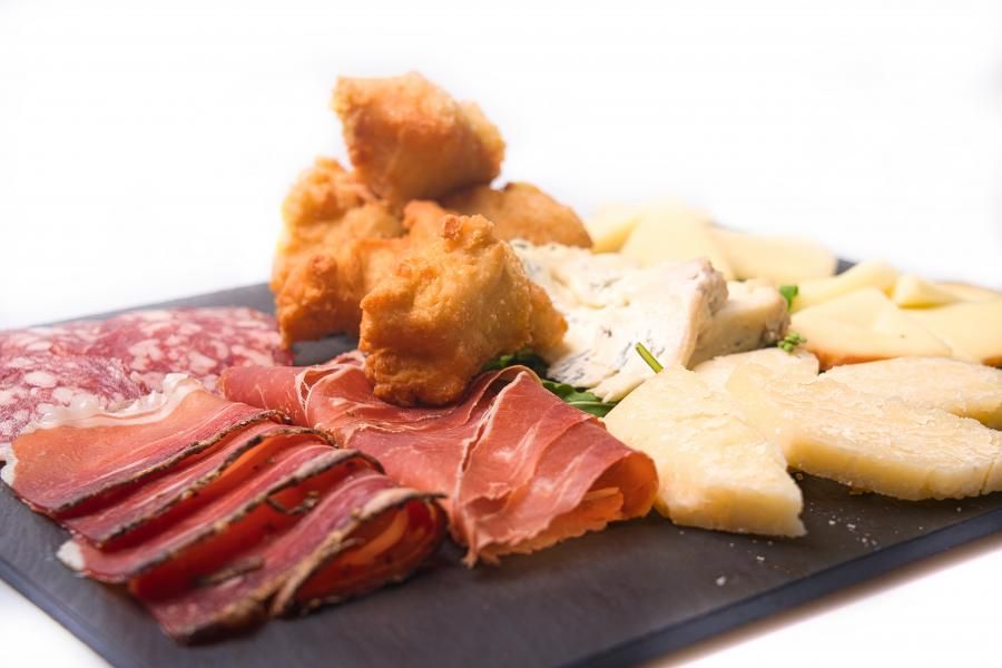 SALUMI E FORMAGGI ITALIANI en 