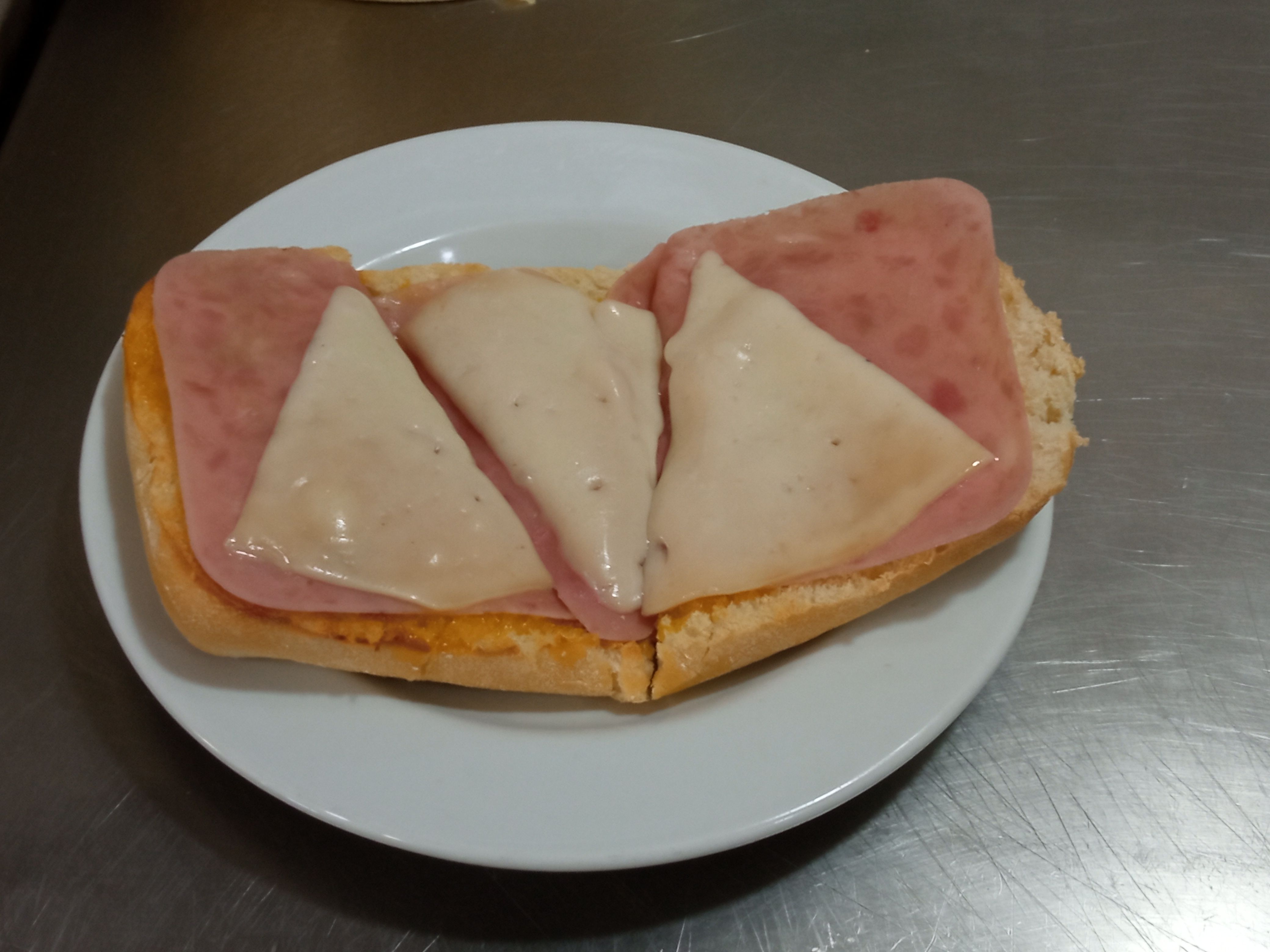 Blanca con York y Queso Curado en 