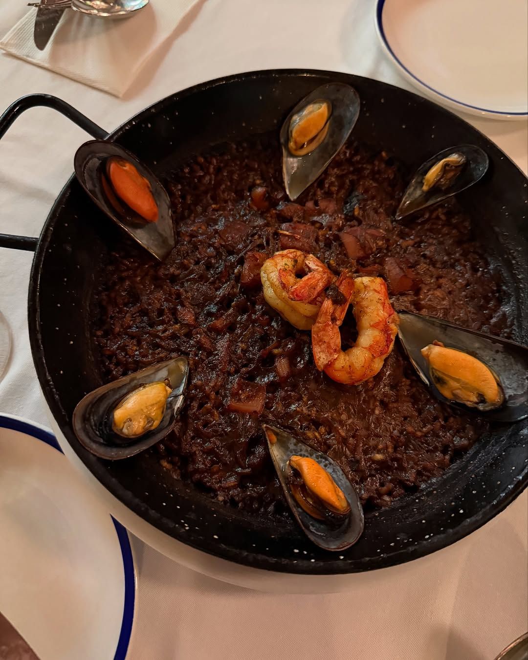 Paella negra del señorito en 