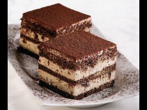 Tiramisú della nonna en cúpula de chocolate valrhona (L) en Barcelona