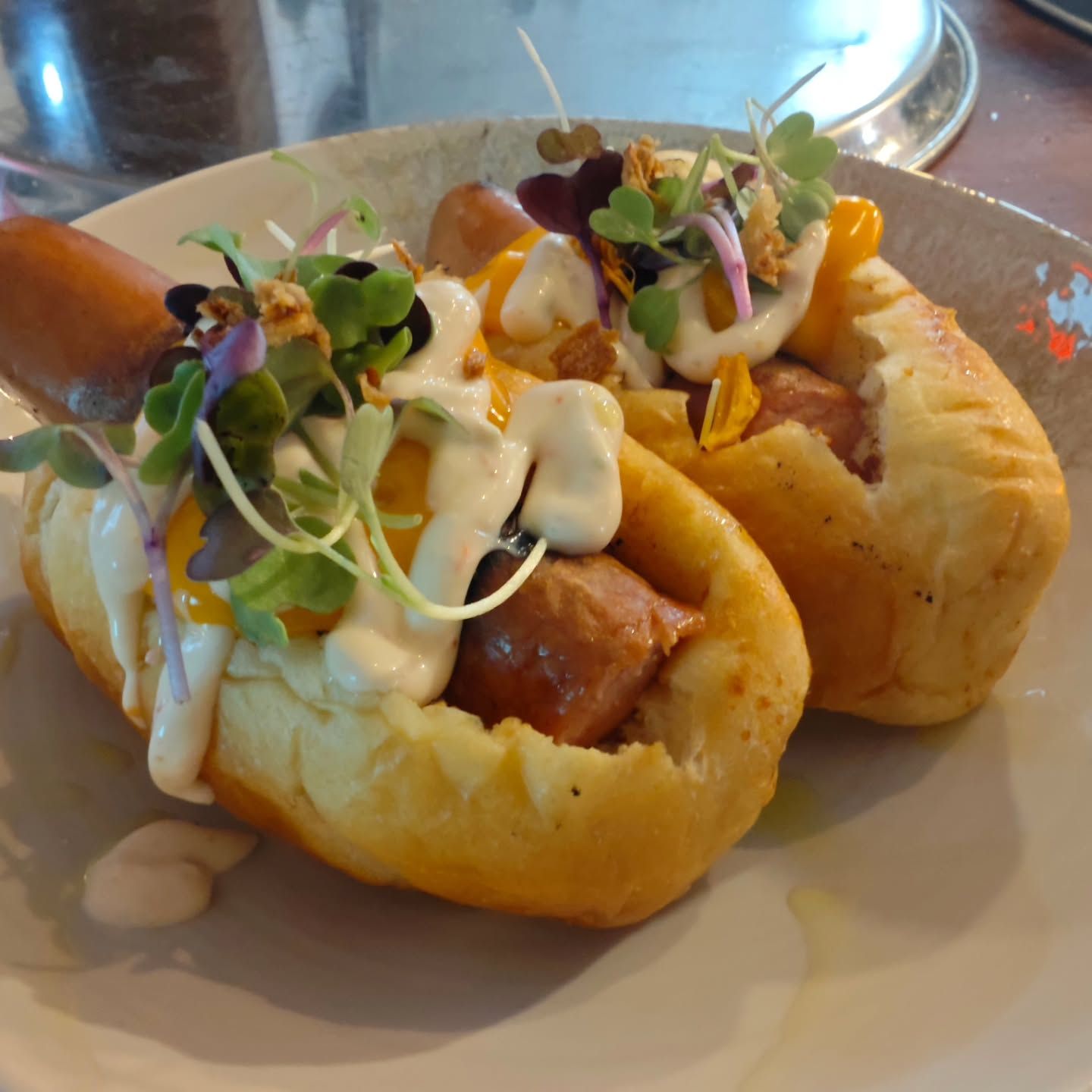Brioche Chilli Dog en 