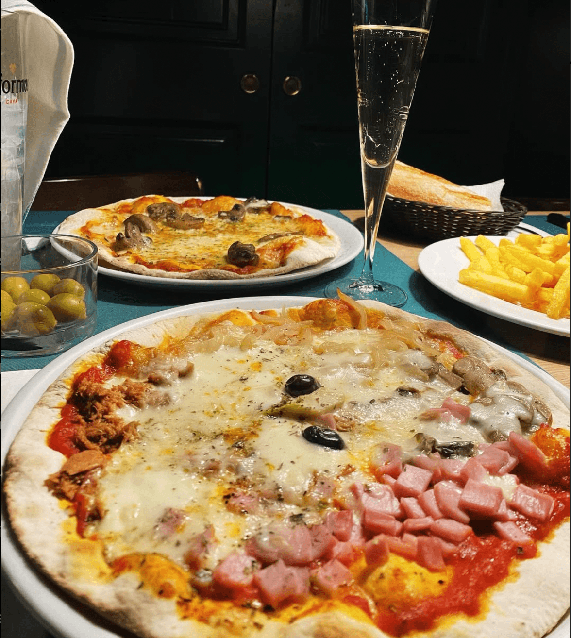 PIZZA cuatro estaciones en 